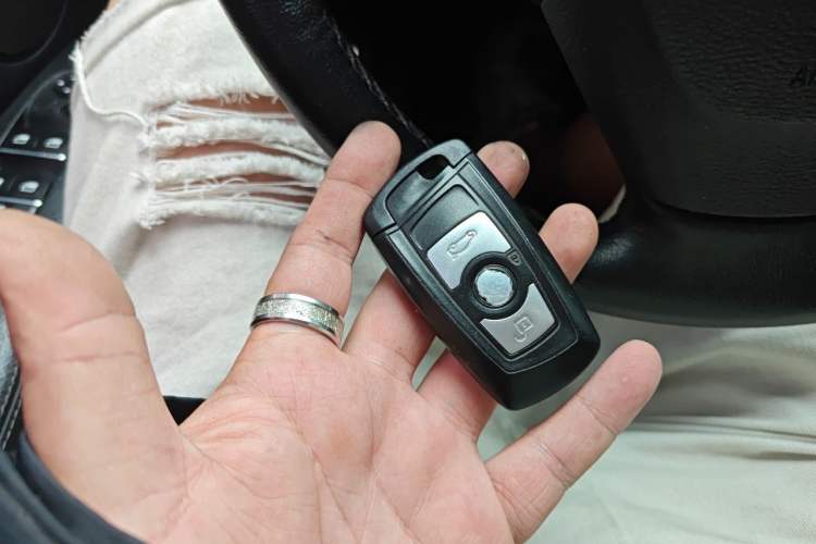 Used BMW X3 2013 Facelifted xDrive20i Luxury Edition Vehicle Key
