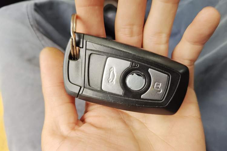Used BMW X3 2013 Facelifted xDrive20i Luxury Edition Vehicle Key