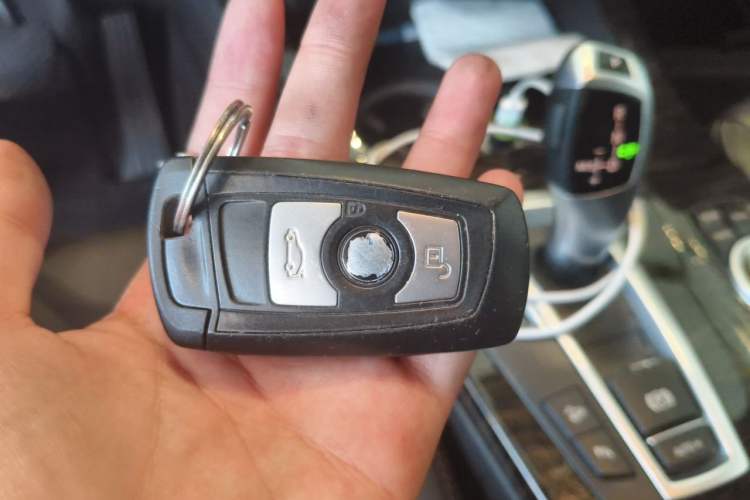 Used BMW X3 2013 xDrive20i Luxury Edition Vehicle Key