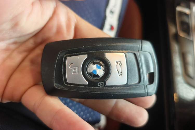 Used BMW X3 2013 Facelifted xDrive20i Luxury Edition Vehicle Key