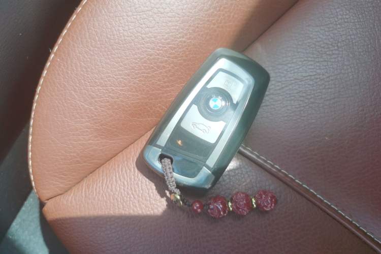 Used BMW X3 2013 Facelifted xDrive20i Luxury Edition Vehicle Key
