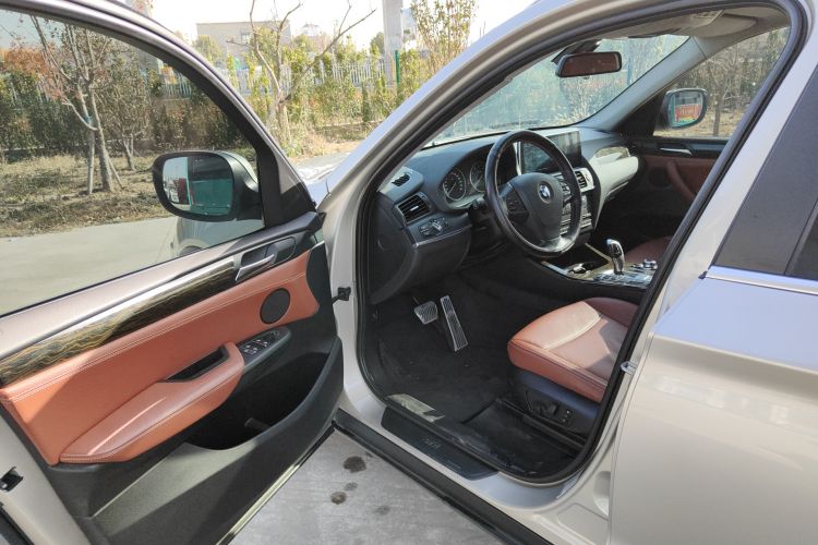 Used BMW X3 2013 xDrive20i Luxury Edition Driver Seat