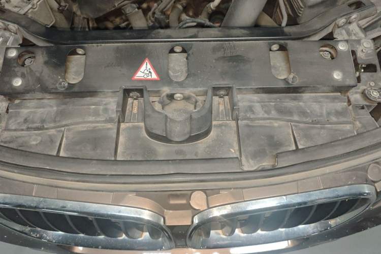 Used BMW X3 2013 xDrive20i Luxury Edition Engine Bay