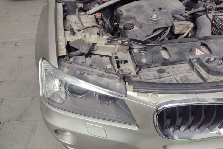 Used BMW X3 2013 xDrive20i Luxury Edition Engine Bay Right