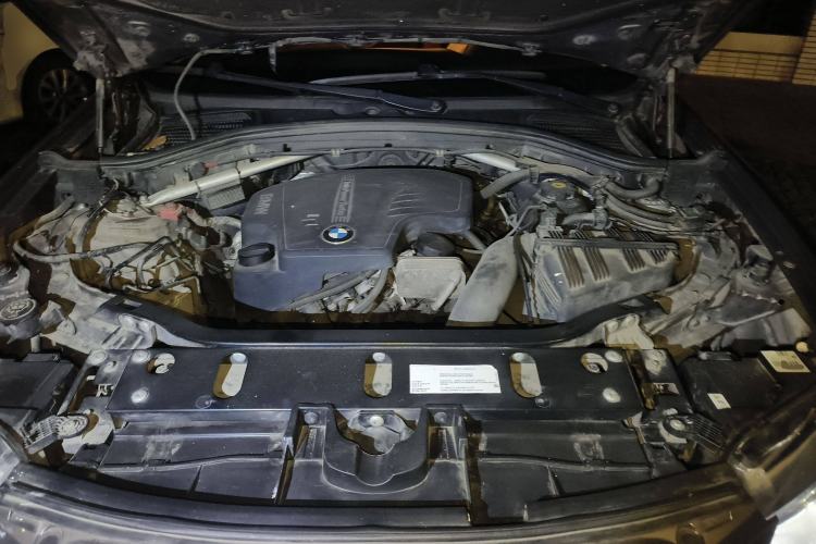 Used BMW X3 2013 Facelifted xDrive20i Luxury Edition Engine Bay