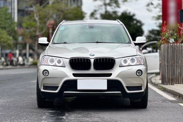 Used BMW X3 2013 Facelifted xDrive20i Luxury Edition Exterior 6
