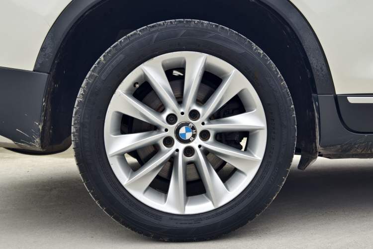Used BMW X3 2013 Facelifted xDrive20i Luxury Edition Exterior 7