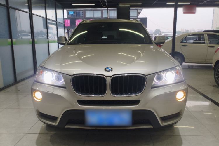 Used BMW X3 2013 Facelifted xDrive20i Luxury Edition Front