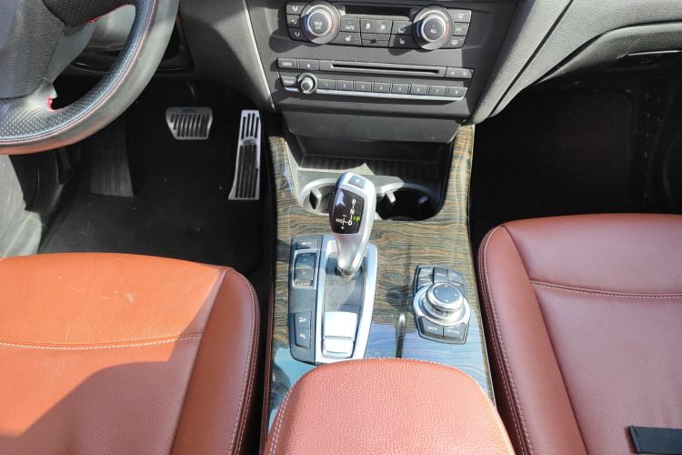 Used BMW X3 2013 xDrive20i Luxury Edition Gear Lever