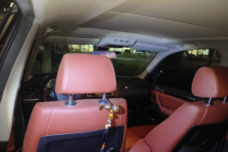 Used BMW X3 2013 Facelifted xDrive20i Luxury Edition Headliner