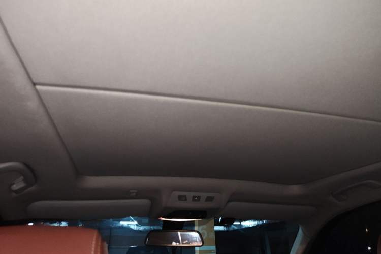 Used BMW X3 2013 Facelifted xDrive20i Luxury Edition Headliner