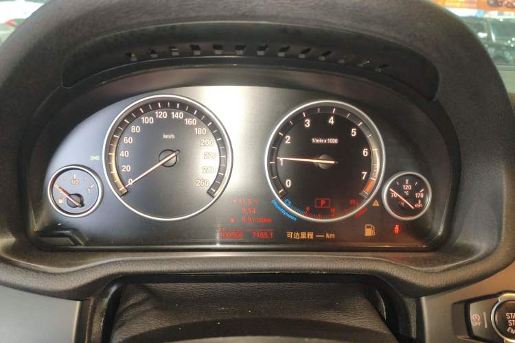 Used BMW X3 2013 Facelifted xDrive20i Luxury Edition Instrument Cluster