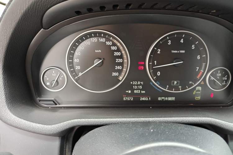 Used BMW X3 2013 xDrive20i Luxury Edition Instrument Cluster