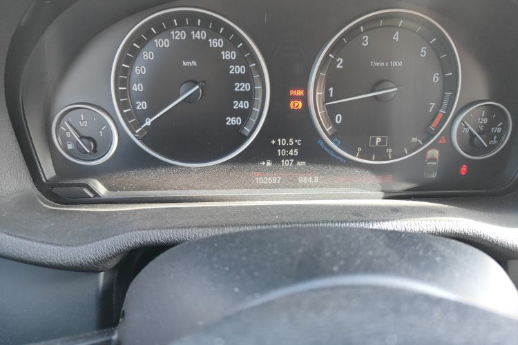 Used BMW X3 2013 xDrive20i Luxury Edition Odometer Close Up