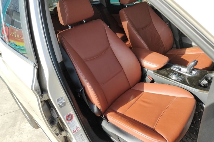 Used BMW X3 2013 xDrive20i Luxury Edition Right Front Seat