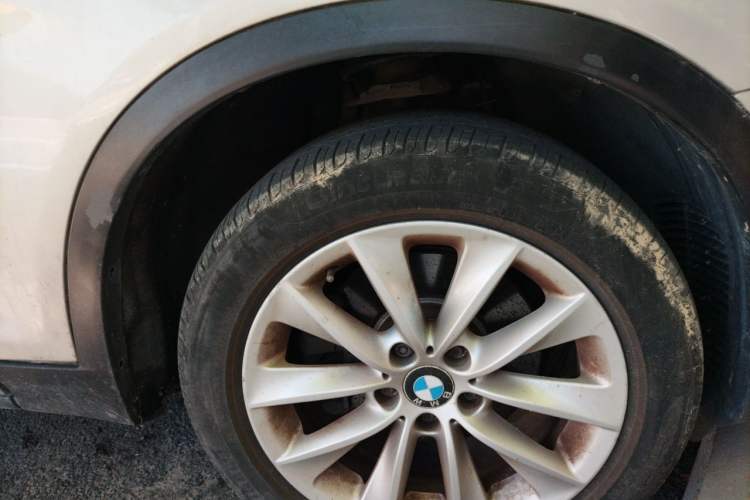 Used BMW X3 2013 Facelifted xDrive20i Luxury Edition Right Front Wheel Hub