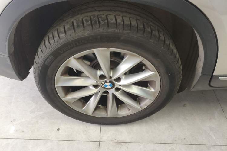 Used BMW X3 2013 Facelifted xDrive20i Luxury Edition Right Rear Wheel Hub