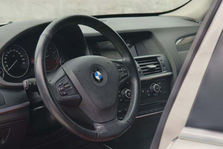 Used BMW X3 2013 Facelifted xDrive20i Luxury Edition Steering Wheel