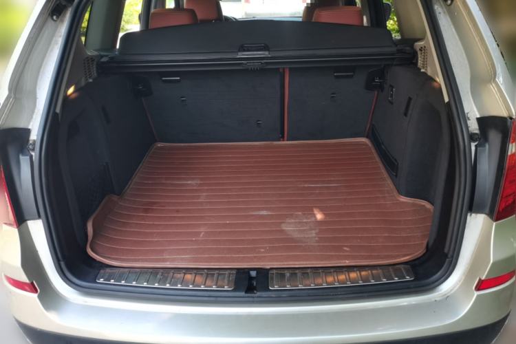 Used BMW X3 2013 xDrive20i Luxury Edition Trunk
