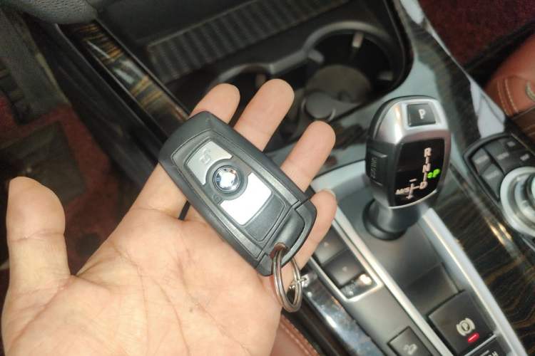 Used BMW X3 2013 Facelifted xDrive20i Luxury Edition Vehicle Key