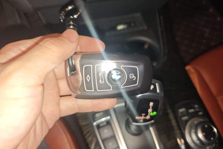 Used BMW X3 2013 xDrive20i Luxury Edition Vehicle Key