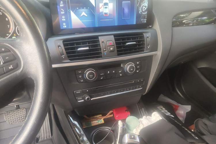 Used BMW X3 2013 xDrive20i Luxury Edition Audio And AC Panel