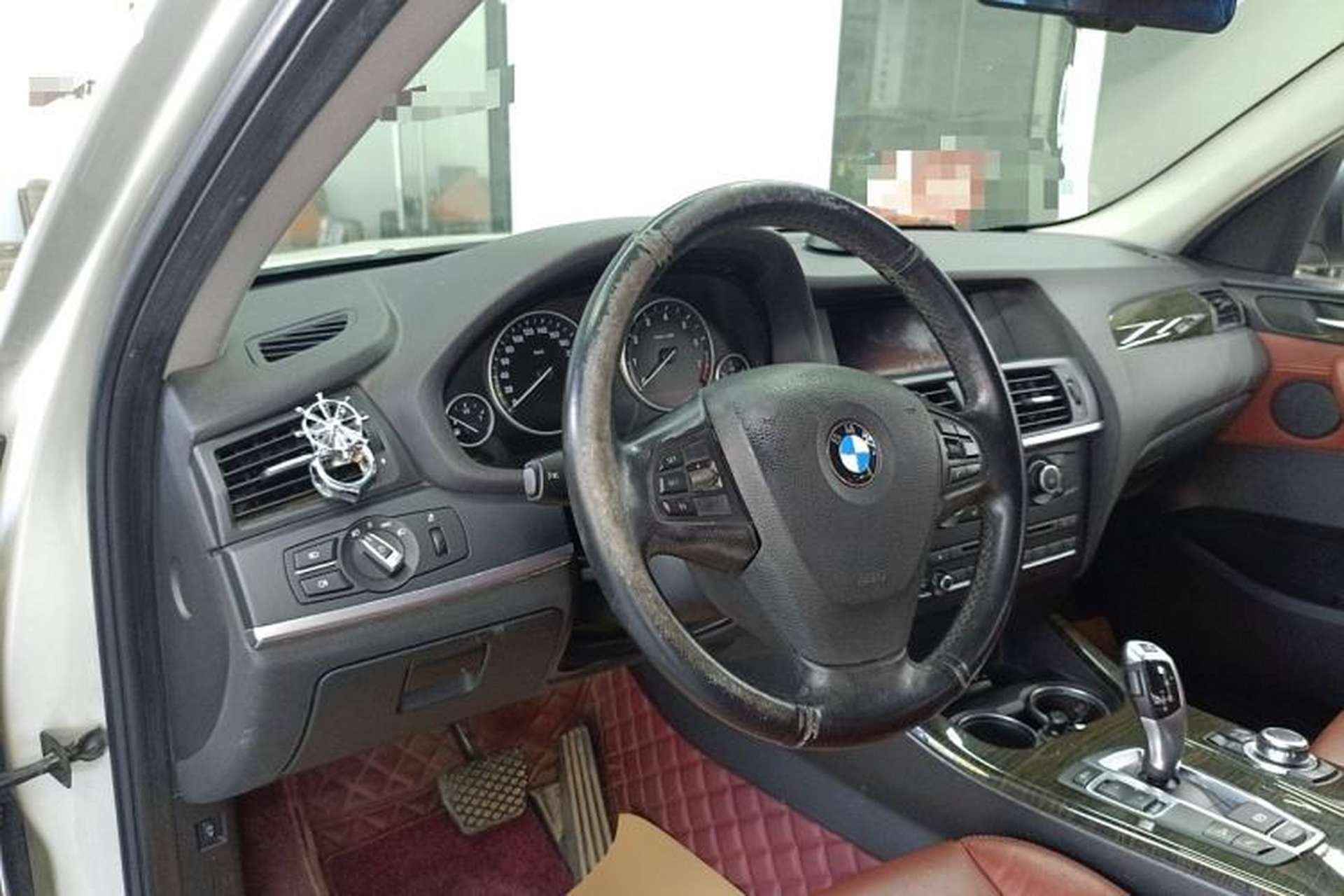 Used BMW X3 2013 xDrive20i Luxury Edition Center Console