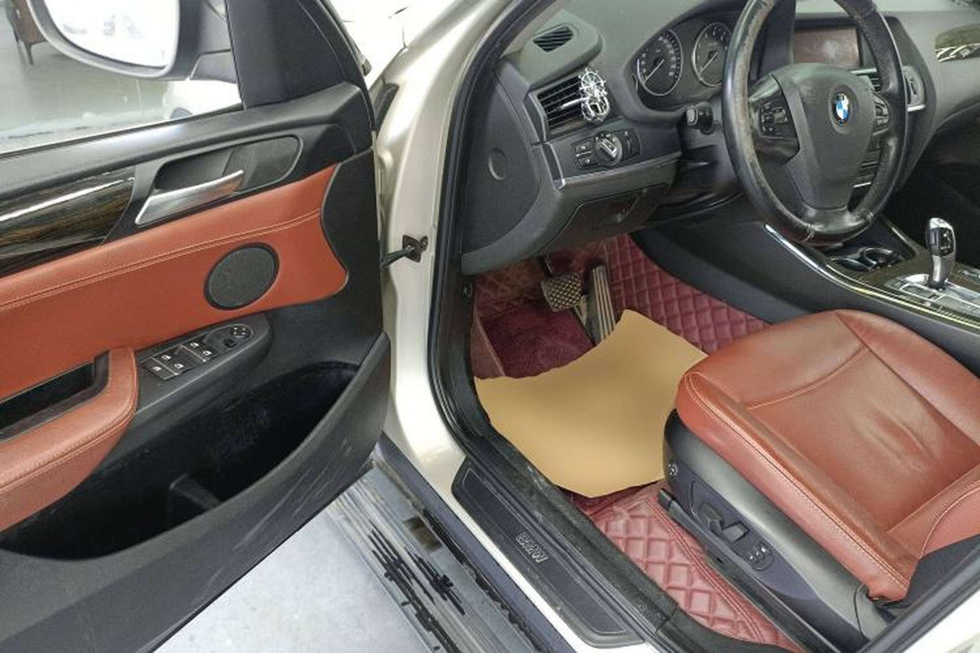 Used BMW X3 2013 xDrive20i Luxury Edition Driver Seat