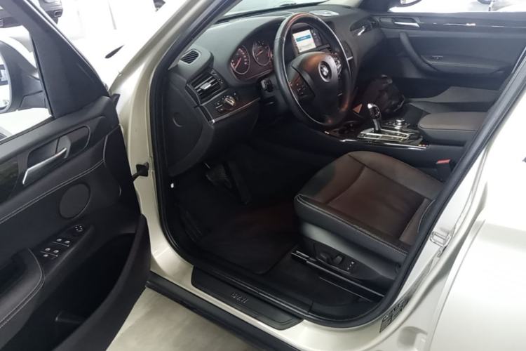 Used BMW X3 2013 xDrive20i Luxury Edition Driver Seat