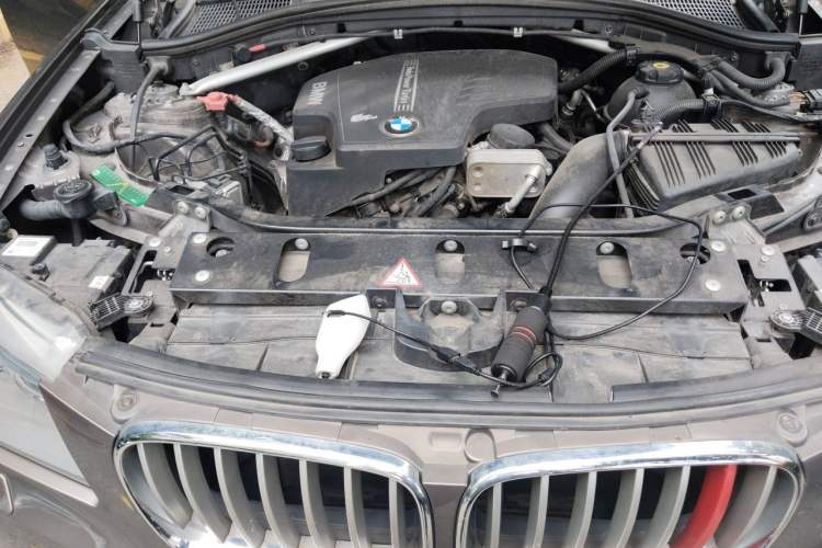 Used BMW X3 2013 Restyled xDrive28i Leading Edition Engine Bay