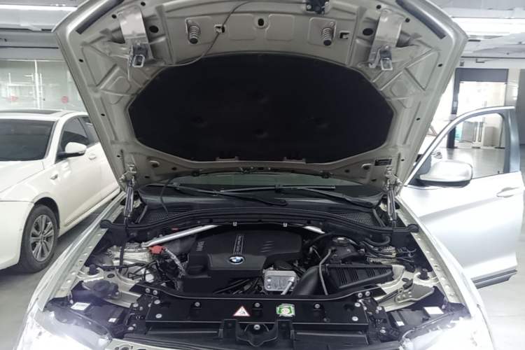 Used BMW X3 2013 xDrive20i Luxury Edition Engine Bay