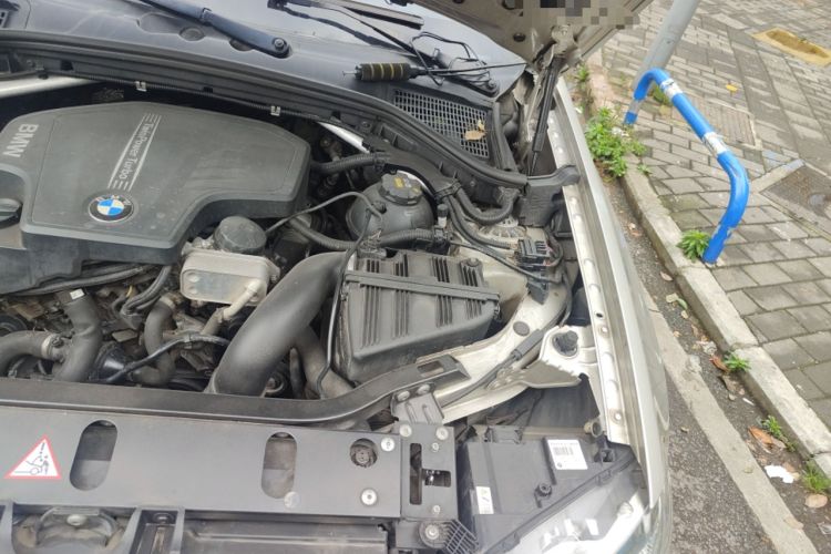 Used BMW X3 2013 xDrive20i Luxury Edition Engine Bay Left