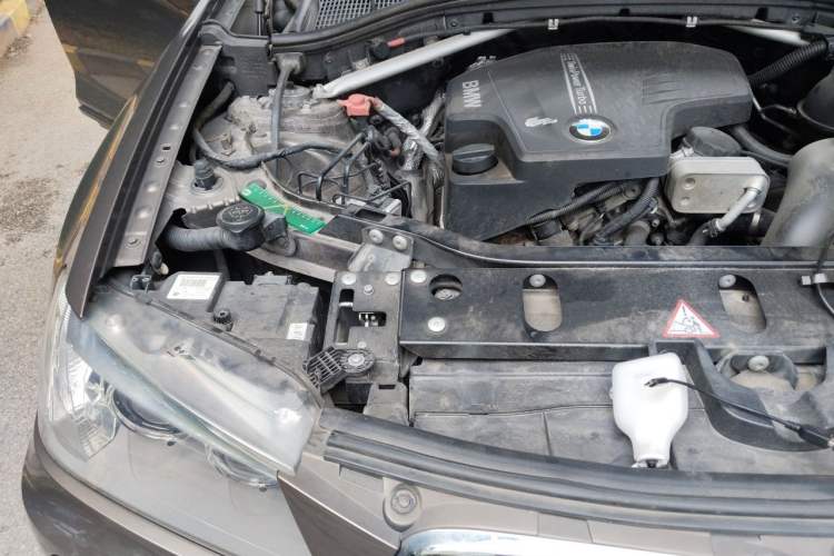 Used BMW X3 2013 Restyled xDrive28i Leading Edition Engine Bay Right