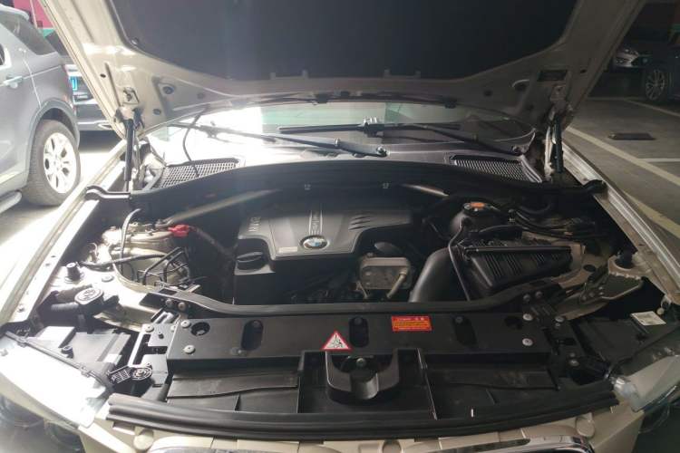Used BMW X3 2013 Facelifted xDrive20i Luxury Edition Engine Bay