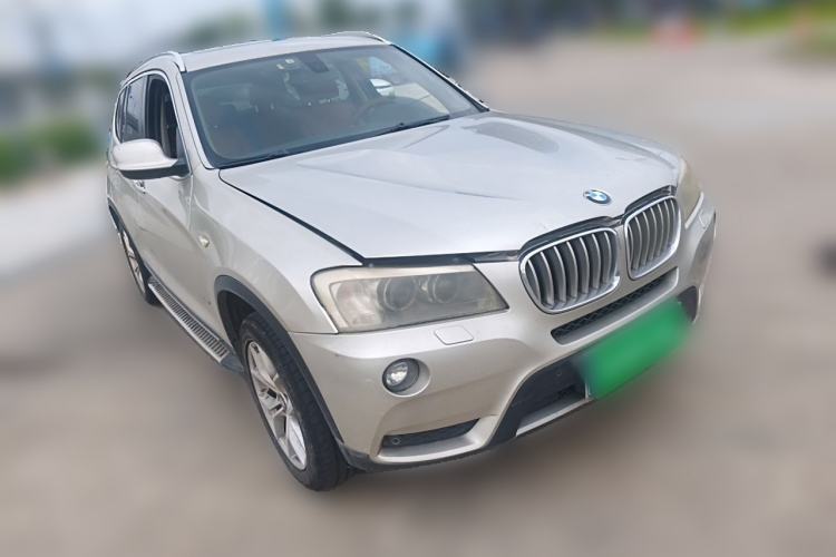Used BMW X3 2013 xDrive28i Luxury Model Front Right 45 Deg