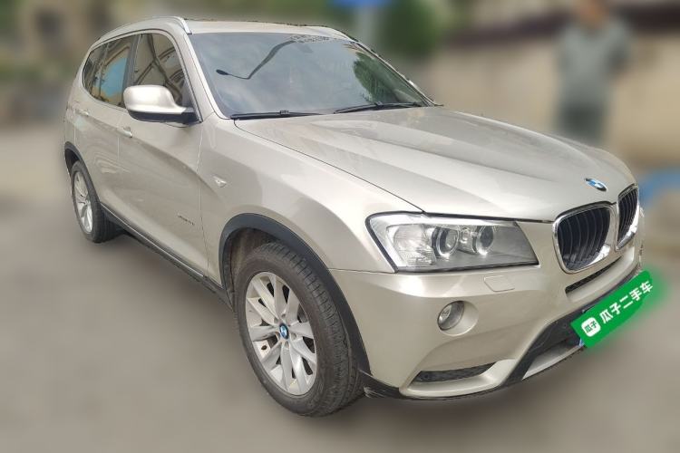 Used BMW X3 2013 xDrive20i Luxury Edition Front Right 45 Deg