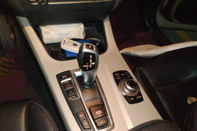 Used BMW X3 2013 Restyled xDrive28i Leading Edition Gear Lever