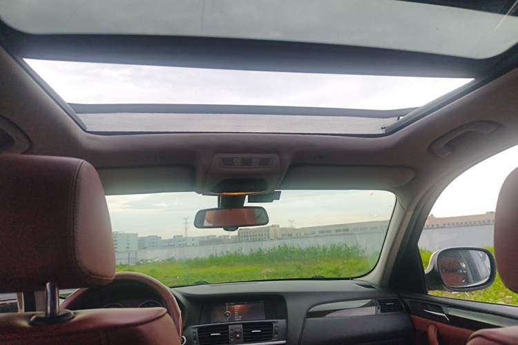 Used BMW X3 2013 xDrive28i Luxury Model Headliner