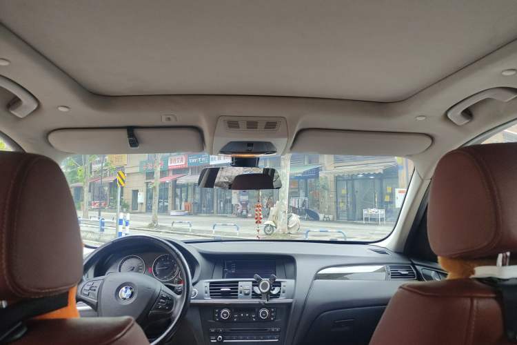 Used BMW X3 2013 xDrive20i Luxury Edition Headliner