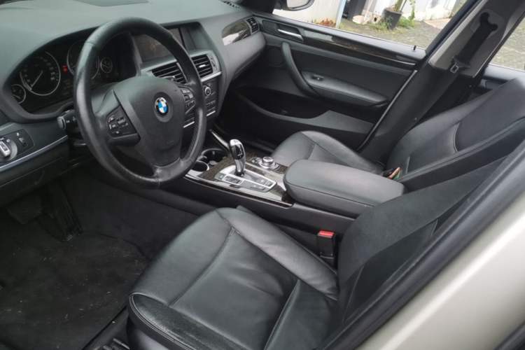 Used BMW X3 2013 Facelifted xDrive20i Luxury Edition Left Front Seat