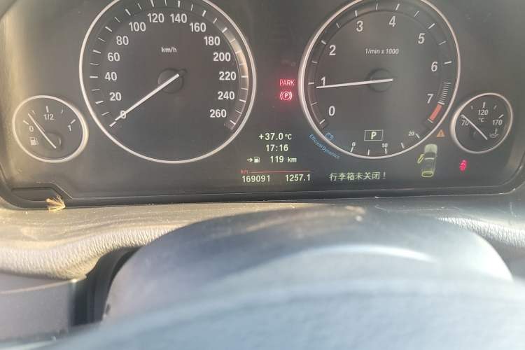 Used BMW X3 2013 Restyled xDrive28i Leading Edition Odometer Close Up