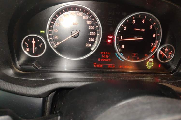 Used BMW X3 2013 Restyled xDrive28i Leading Edition Odometer Close Up