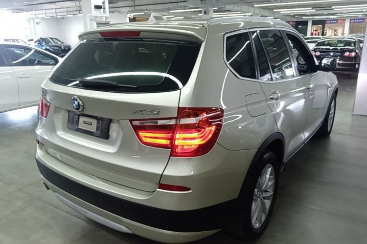 Used BMW X3 2013 xDrive20i Luxury Edition Rear Right 45 Deg