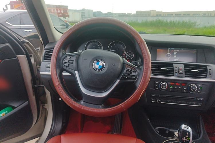 Used BMW X3 2013 xDrive28i Luxury Model Steering Wheel