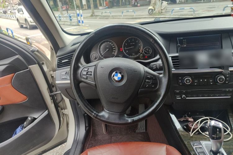 Used BMW X3 2013 xDrive20i Luxury Edition Steering Wheel