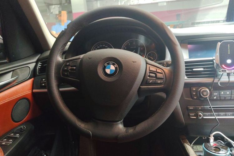 Used BMW X3 2013 Facelifted xDrive20i Luxury Edition Steering Wheel