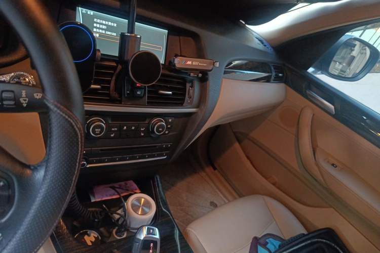 Used BMW X3 2013 xDrive20i Luxury Edition Audio And AC Panel