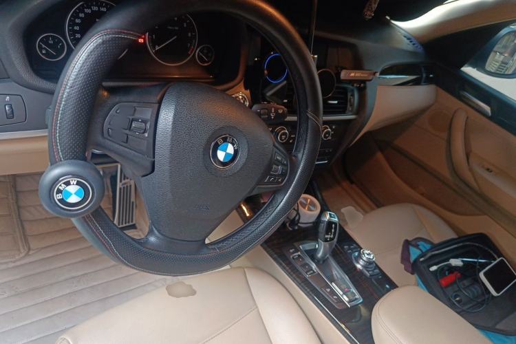 Used BMW X3 2013 xDrive20i Luxury Edition Center Console