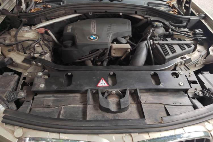 Used BMW X3 2013 xDrive20i Luxury Edition Engine Bay