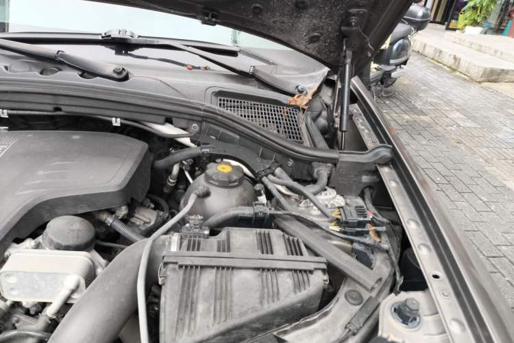 Used BMW X3 2013 Facelifted xDrive20i Luxury Edition Engine Bay Left